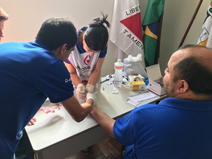 CAMPANHA CONTRA HEPATITE C
